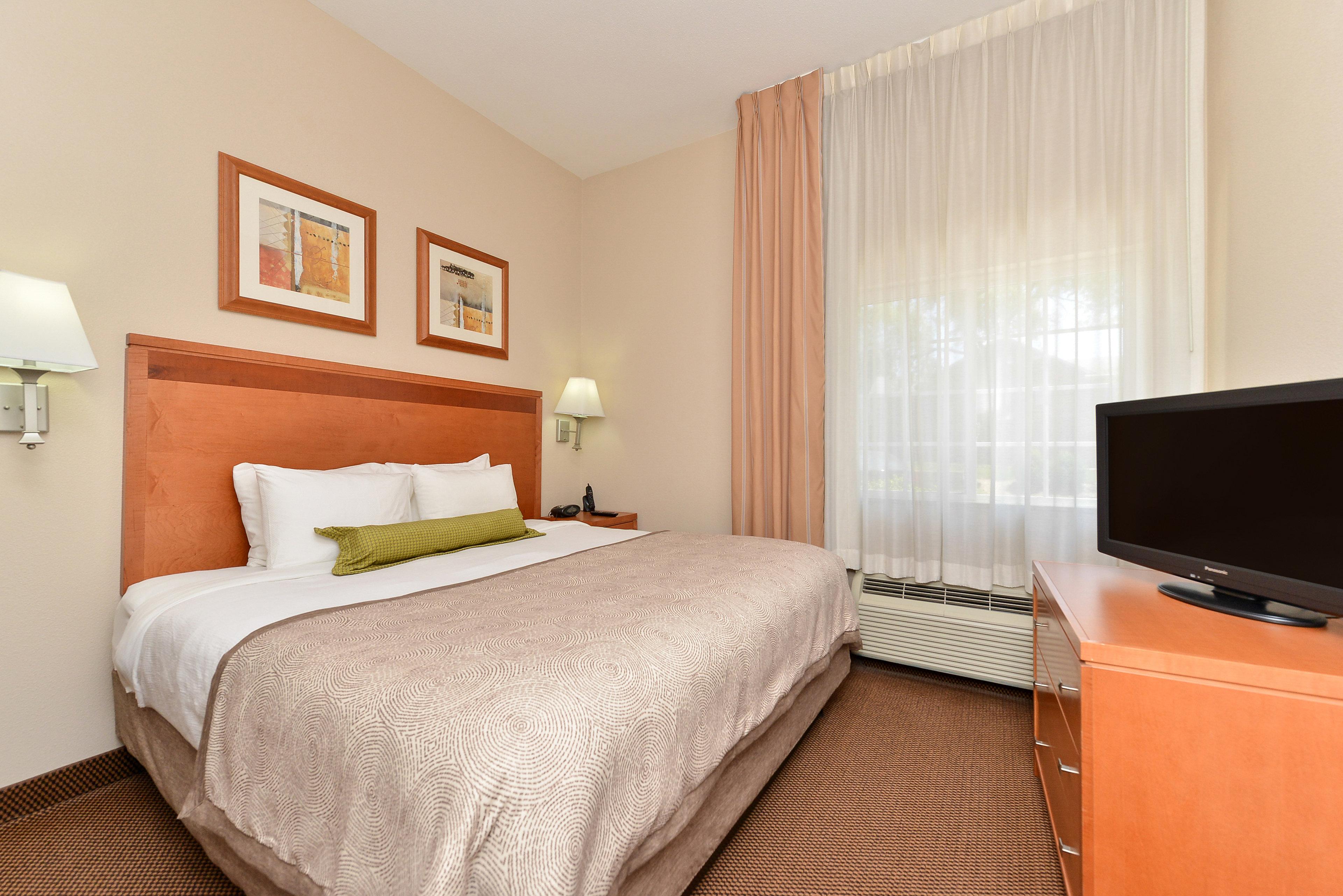 Candlewood Suites Winchester By Ihg Exterior foto